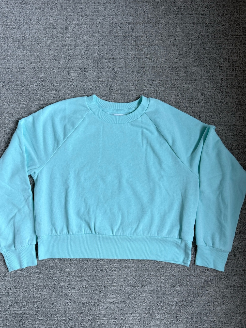 Colsie Mint Blue Cropped Crewneck Sweatshirt - Size M